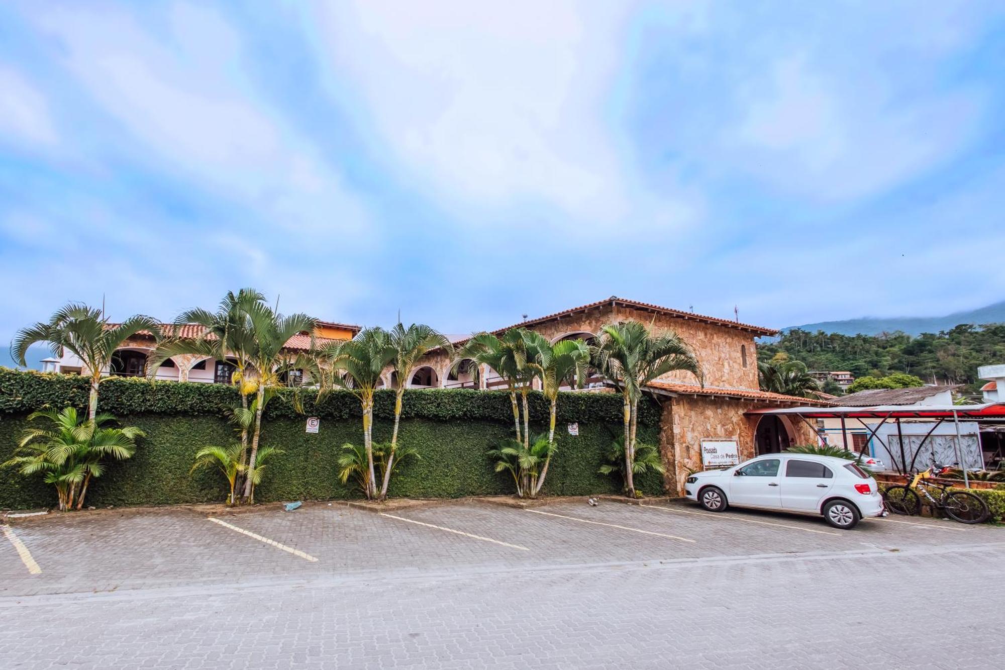 Velinn Pousada Casa De Pedra Ilhabela Exterior foto